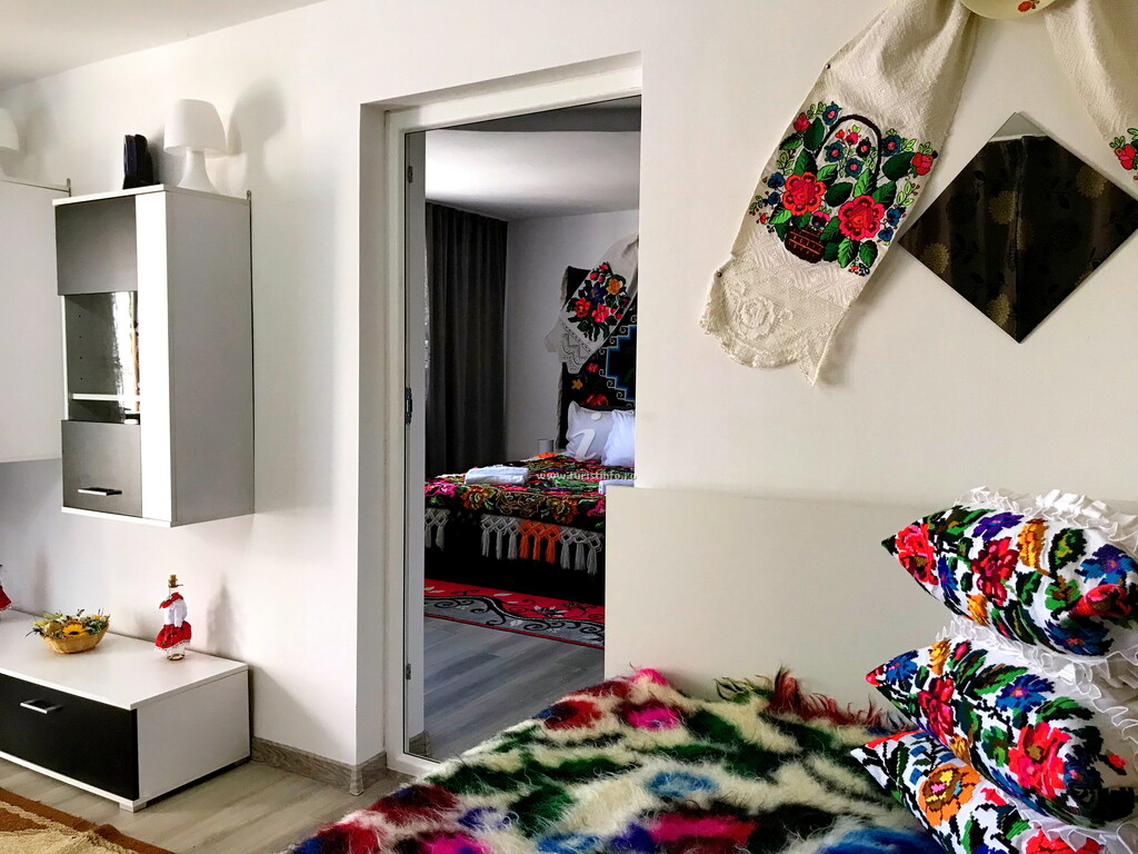 Camere de închiriat La Dory