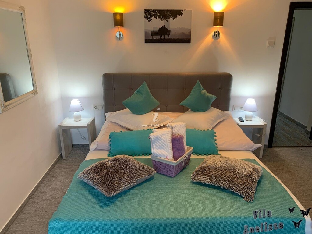Camere de închiriat Anelisse Inn