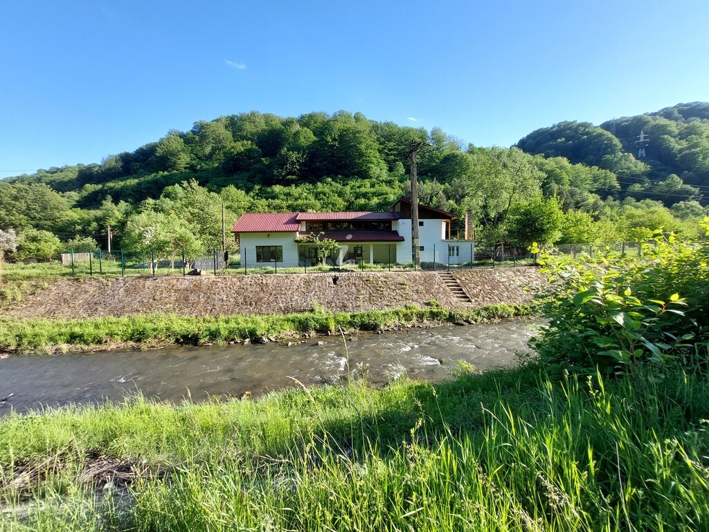 Transilvania 10 - Casa Poarta Văii Jiului
