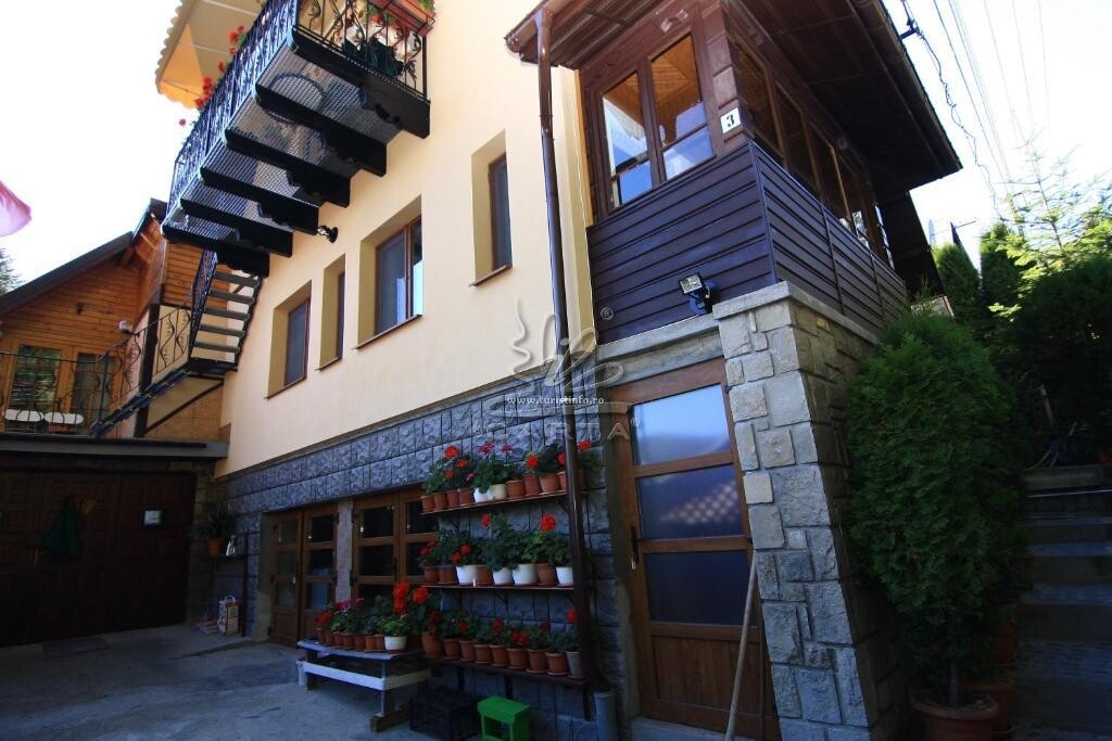 Apartament Casa Mikha