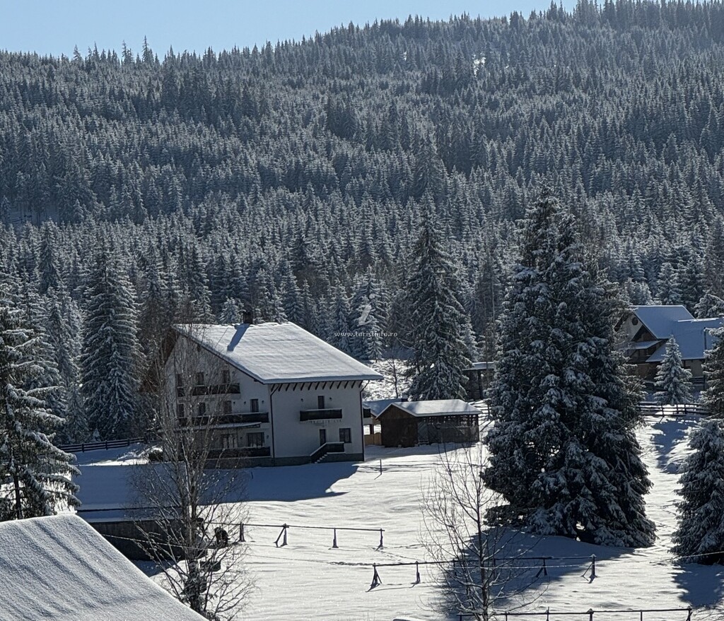 Pensiunea Evia