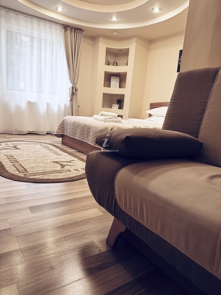 Camere de închiriat Gabi