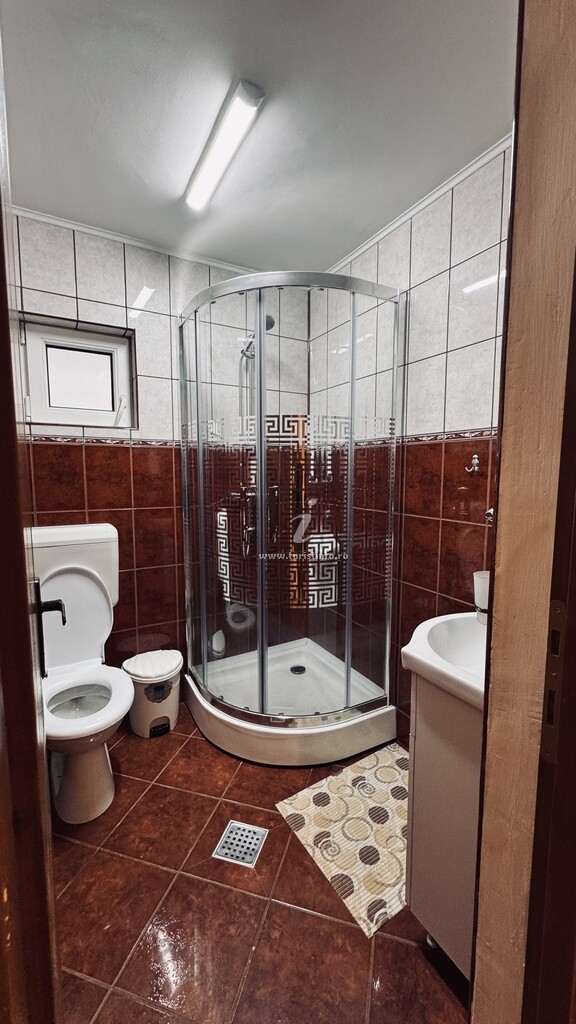 Camere de închiriat Gabi