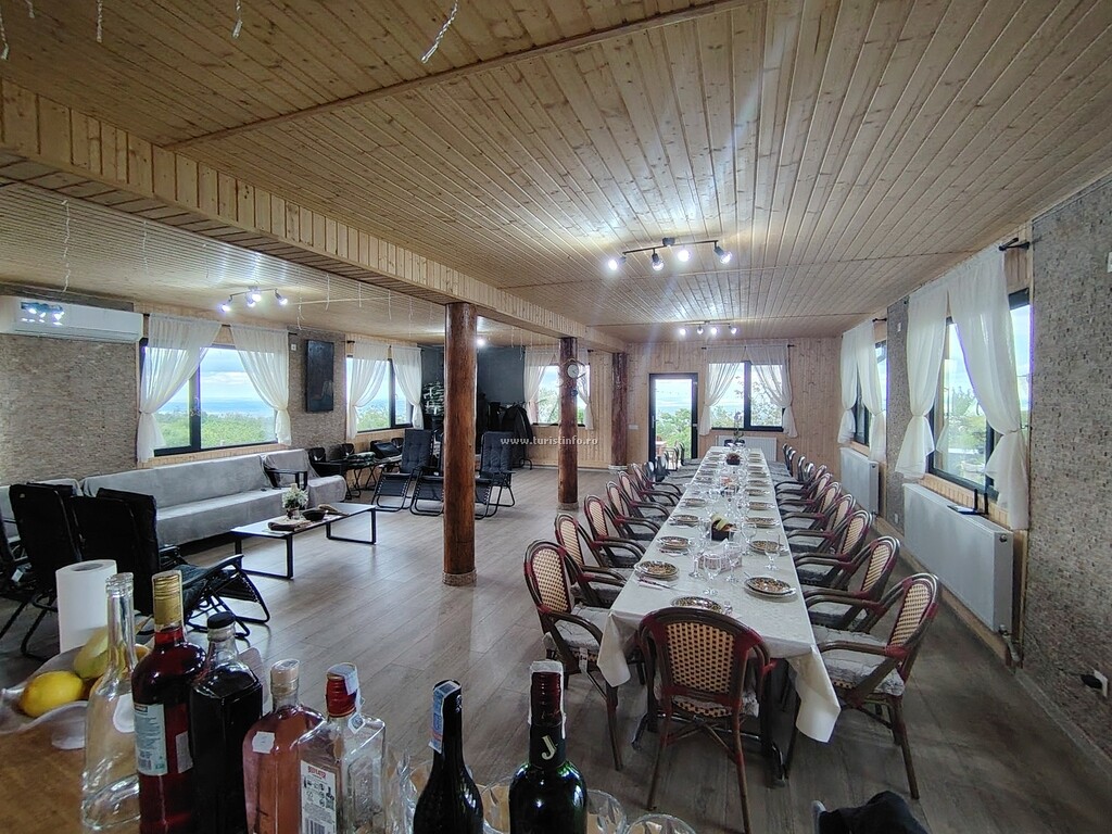 Căsuțe tip camping La Rasay Chalet