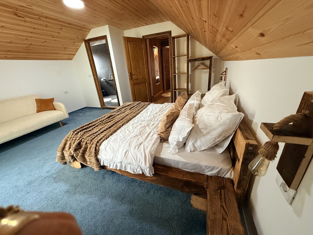 Cabana din Lemn