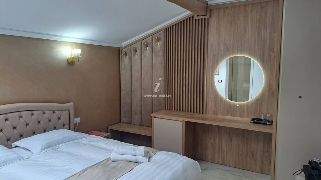 Casa Antic