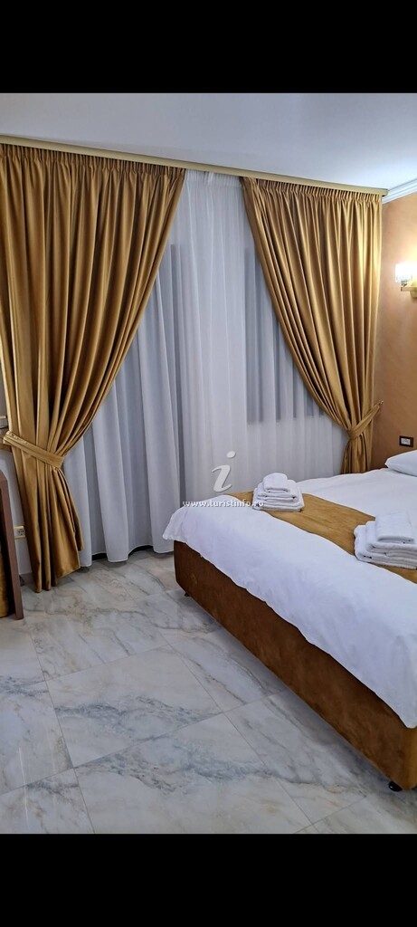 Casa Antic