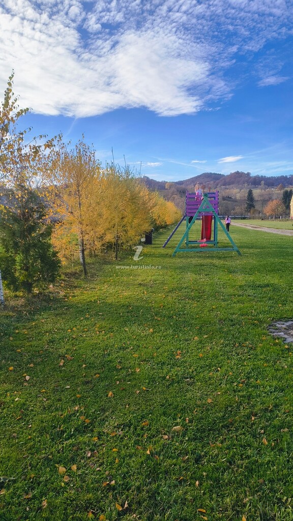 Căsuțe tip camping Fan Bungalow