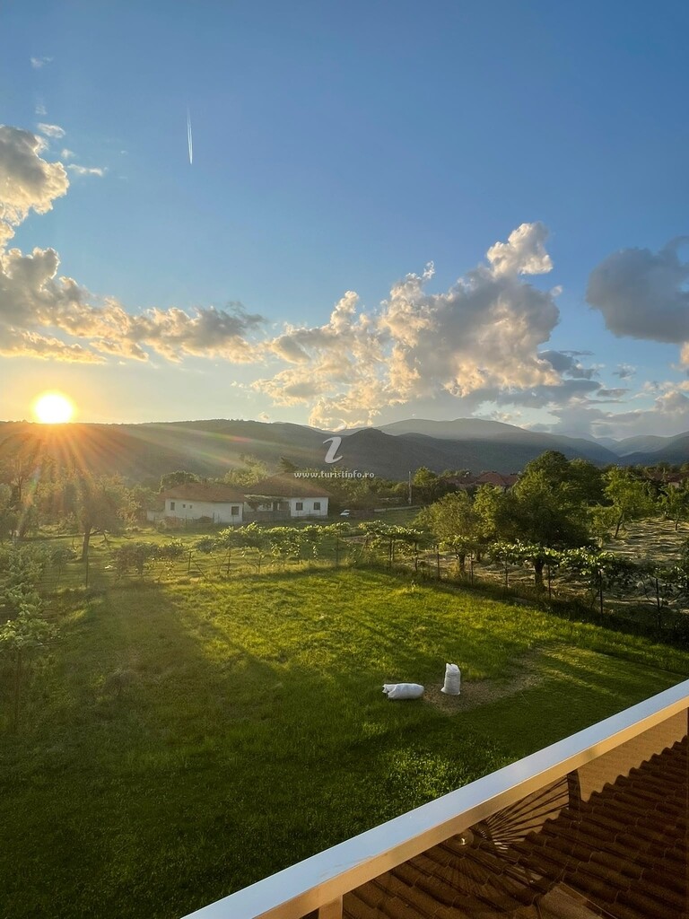 Pensiunea Alpine Grace Retreat