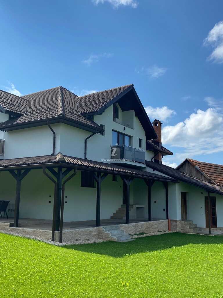 Pensiunea Alpine Grace Retreat