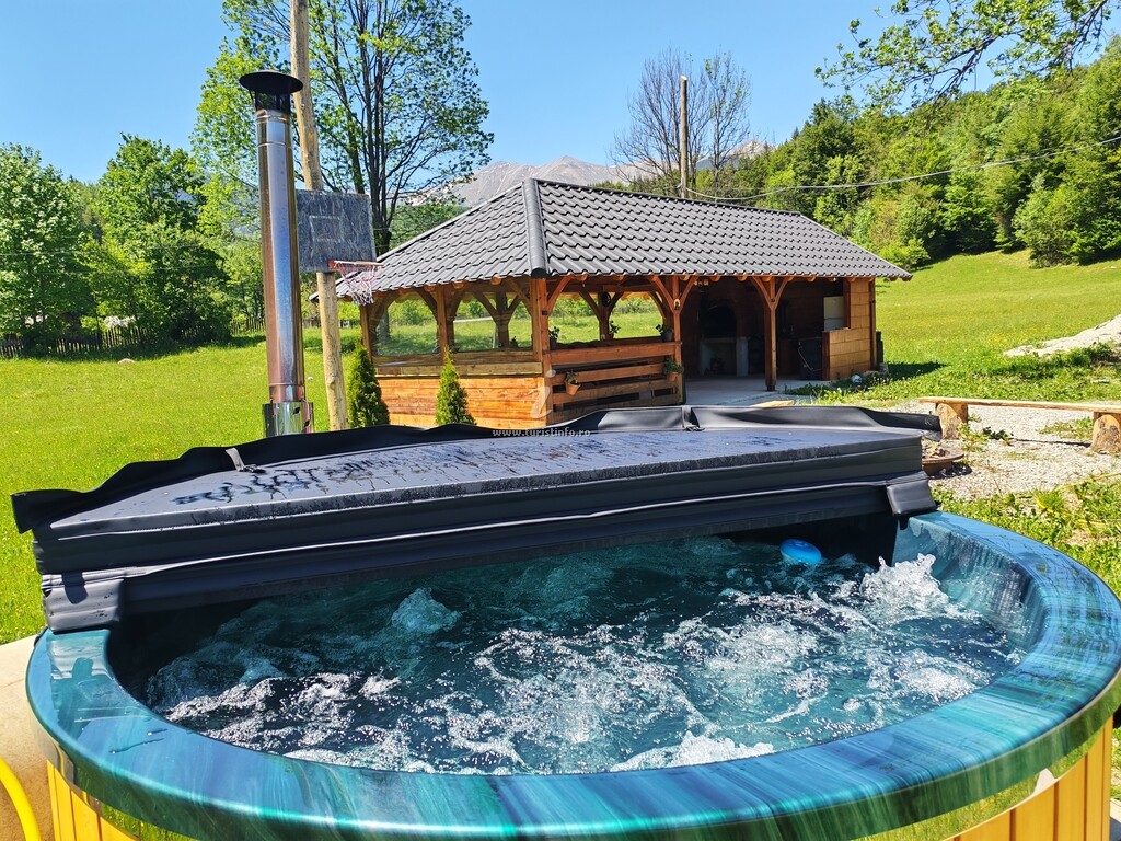 Casa de vacanță Mira
