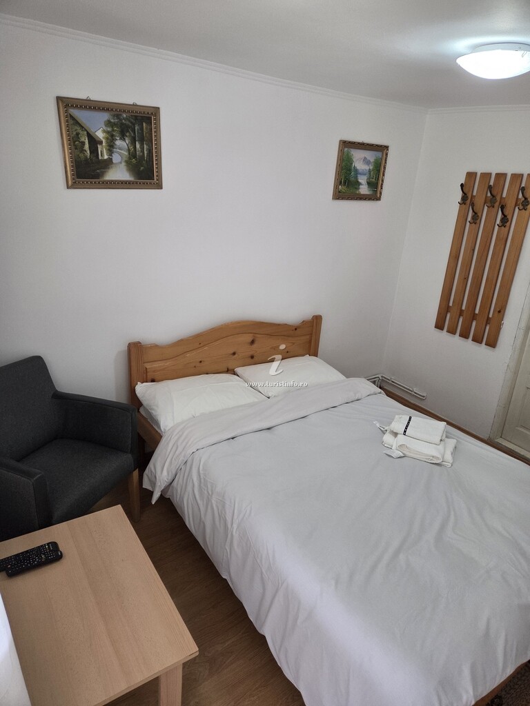 Pensiunea Flora