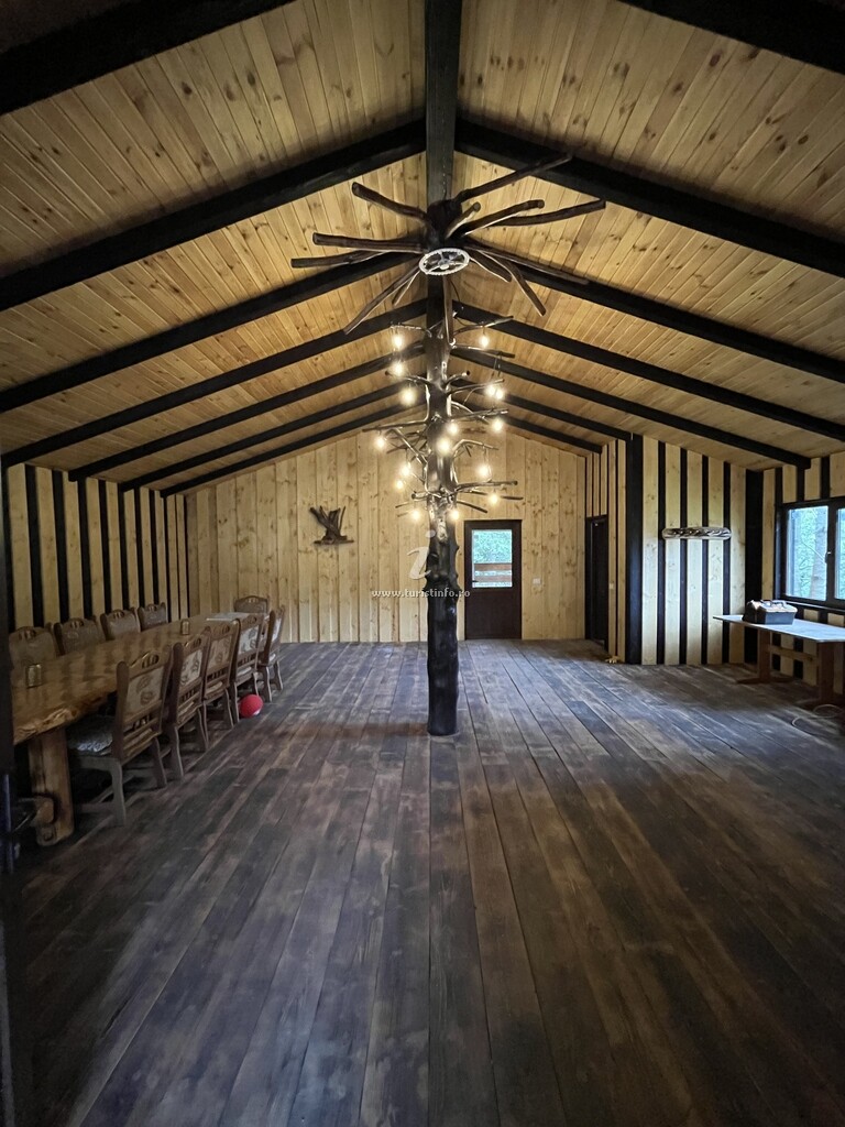 Camere de închiriat Lia Ciocârlia