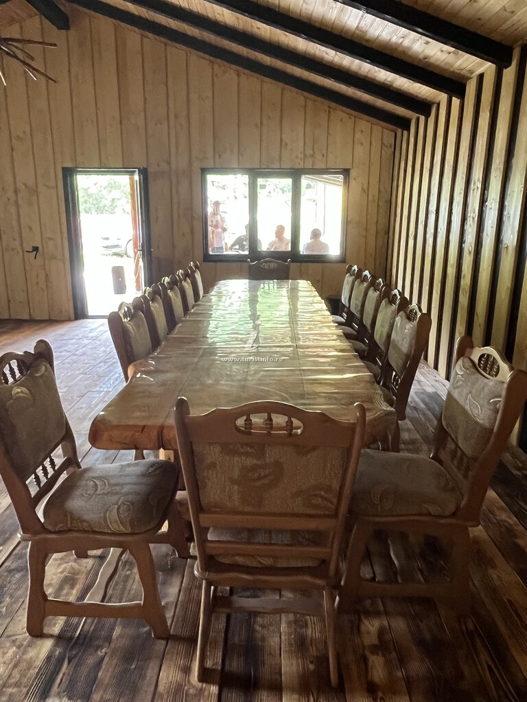 Camere de închiriat Lia Ciocârlia