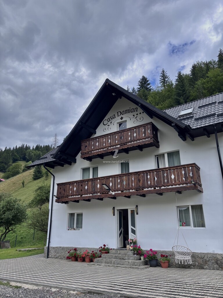 Casa Damian