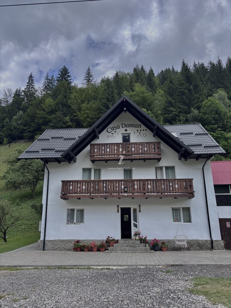 Casa Damian