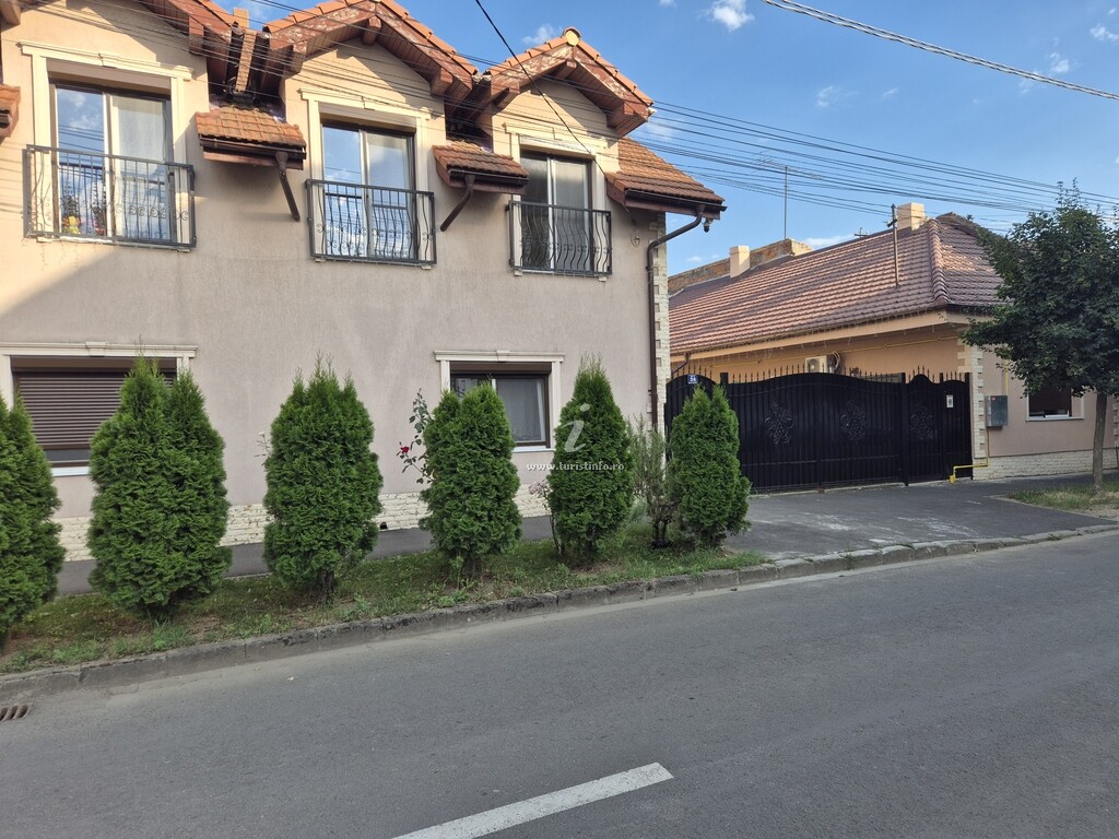 Apartamente Ari