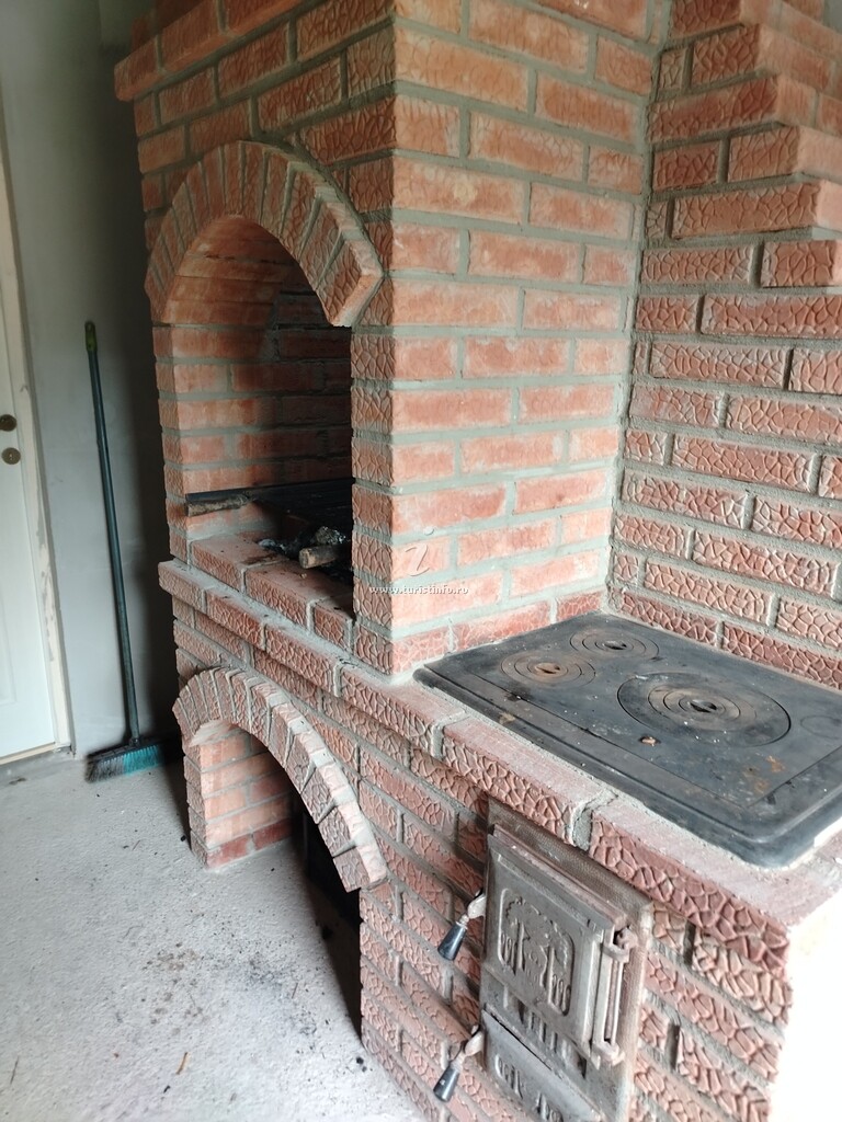 Casa din Munți