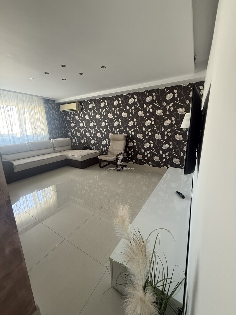 Apartament M & M