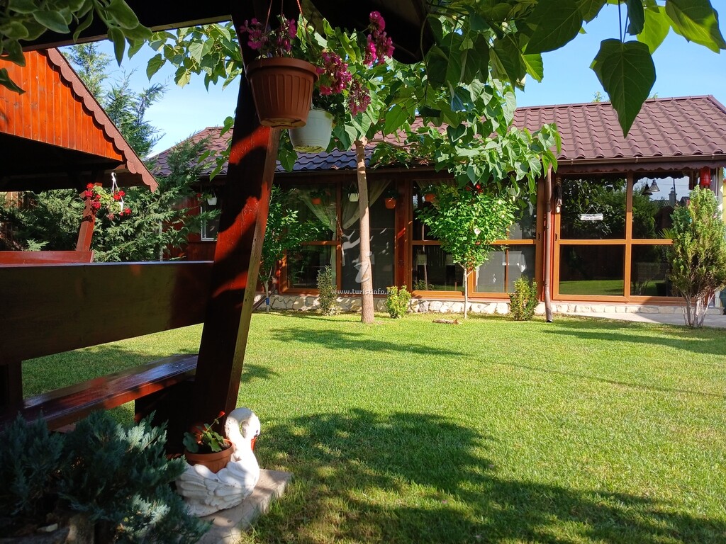 Casa de vacanță la Nea Nicu