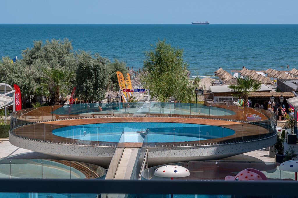Apartamente White Titanic Sea View Residence