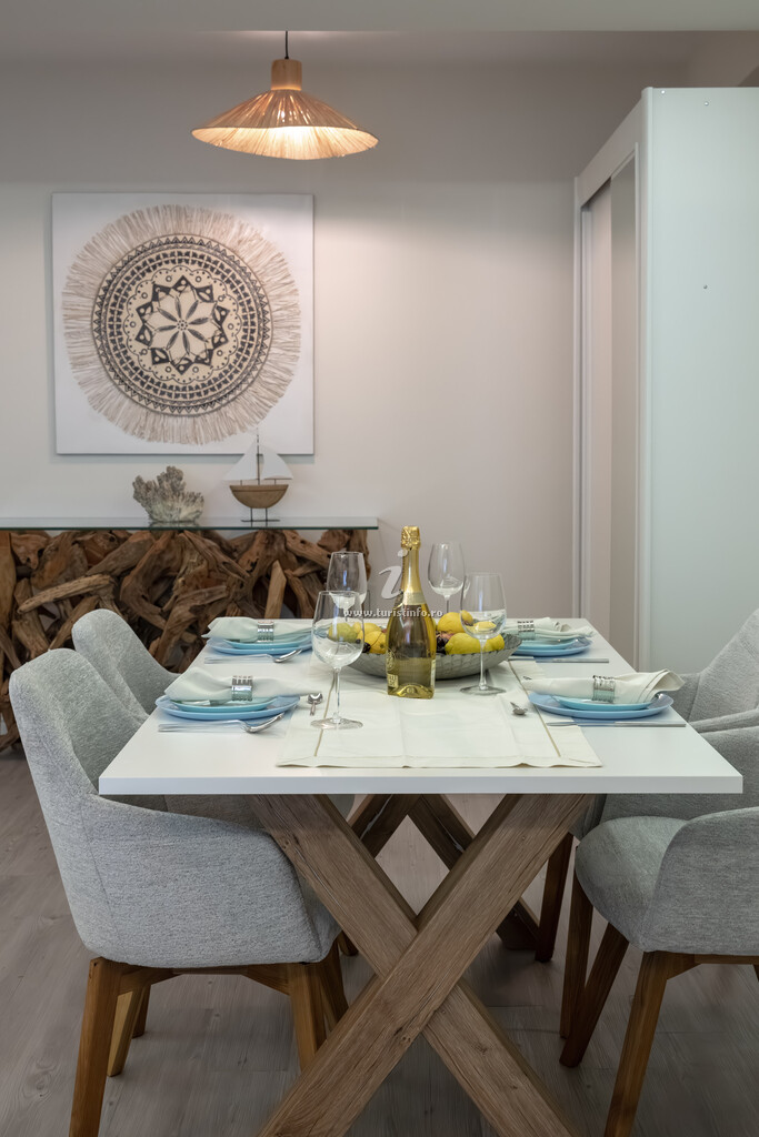 Apartamente White Titanic Sea View Residence