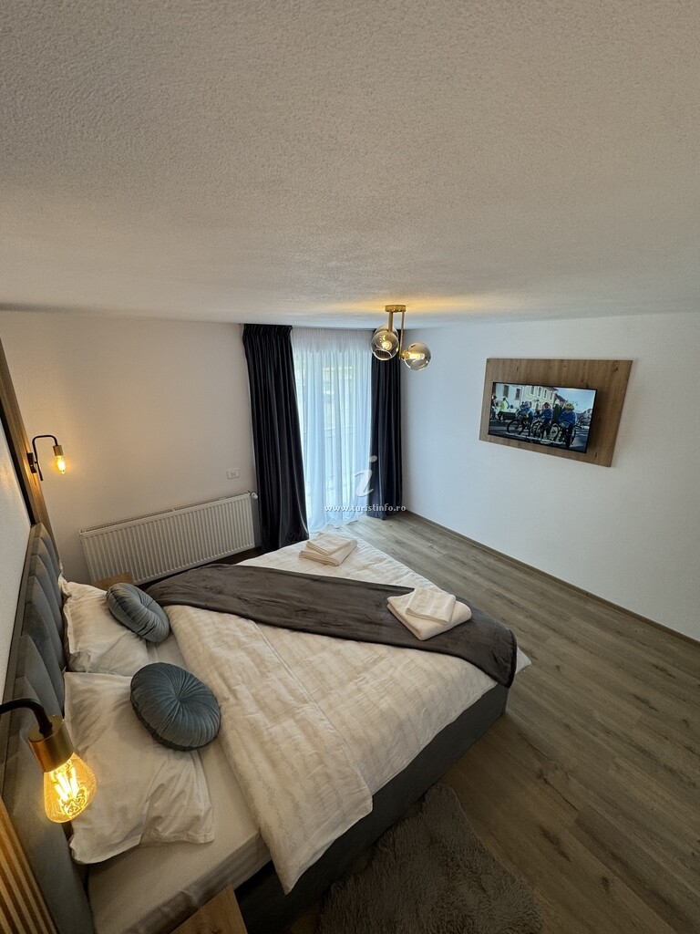 Pensiunea R.O.S.T Guesthouse