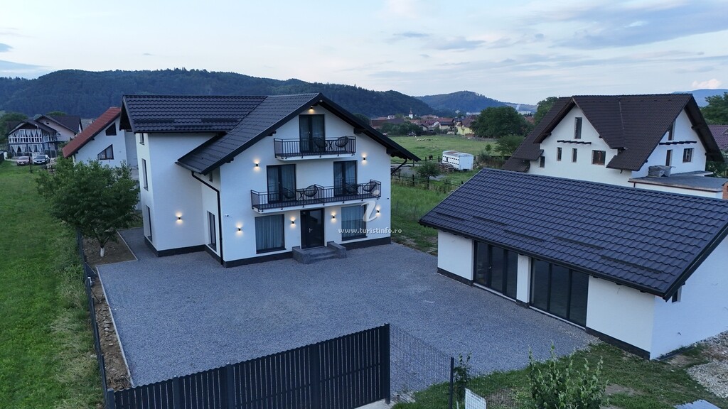 Pensiunea R.O.S.T Guesthouse
