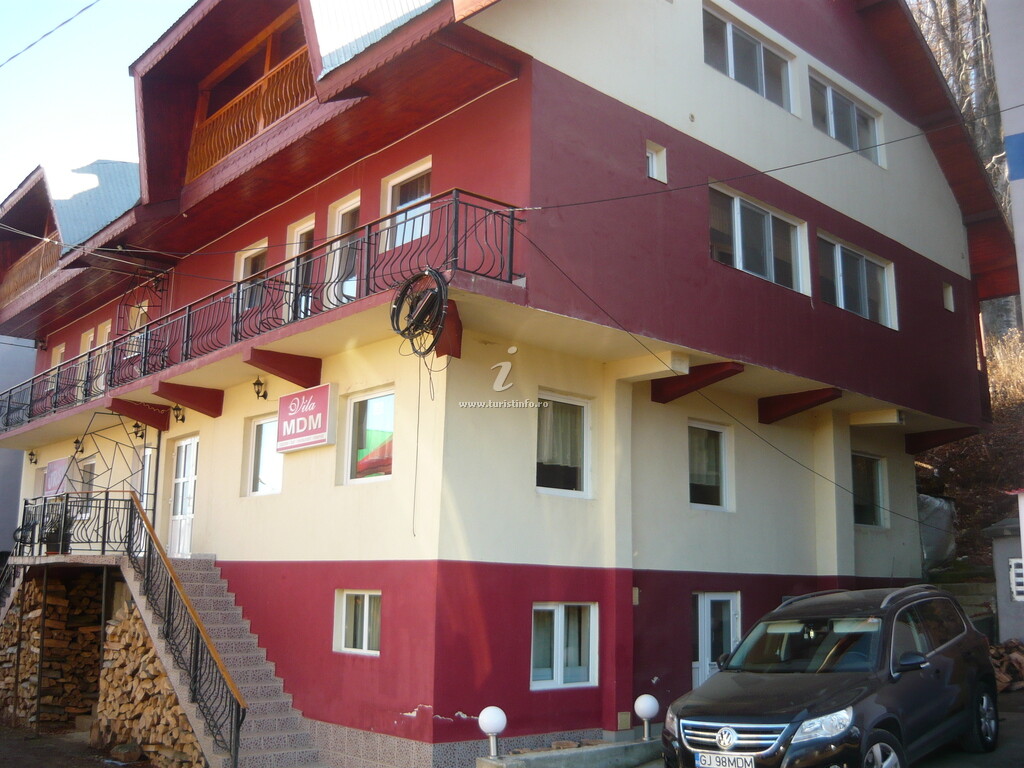 Vila M D M