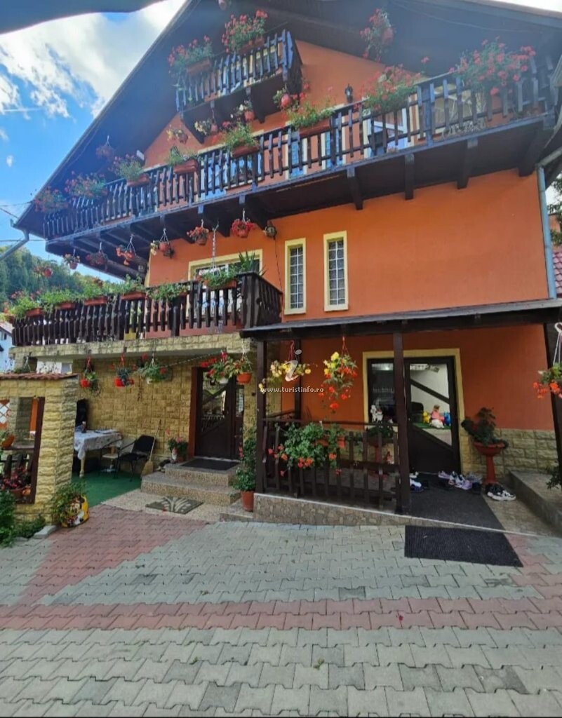 Casa Sebastian