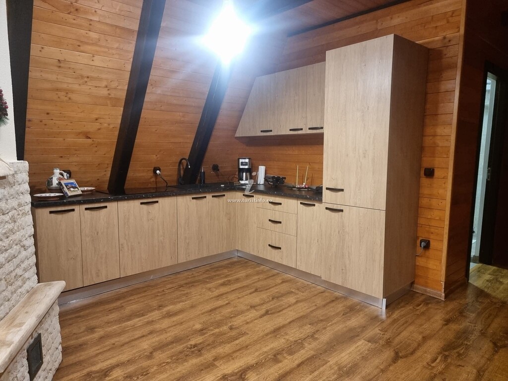 Cabana din Plăiuț
