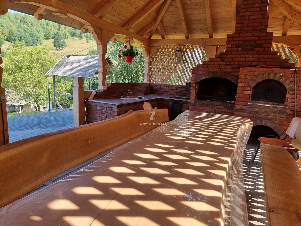Cabana din Plăiuț