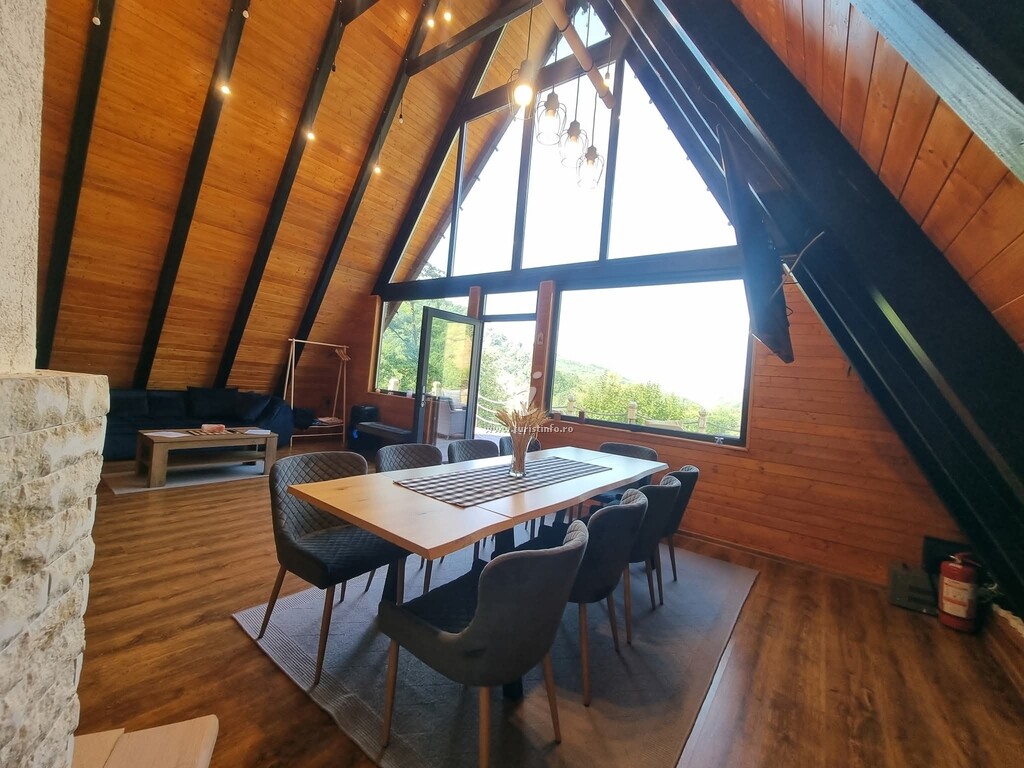 Cabana din Plăiuț