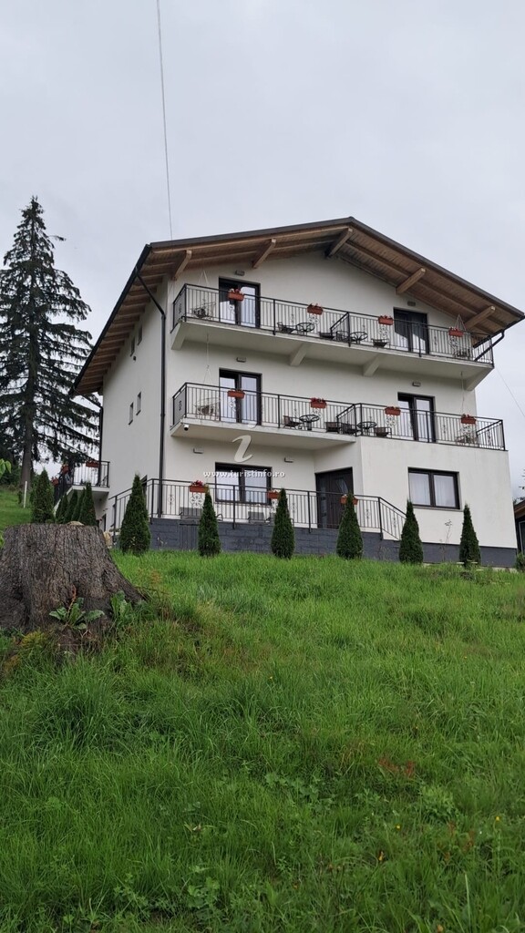 Casa dintre Brazi
