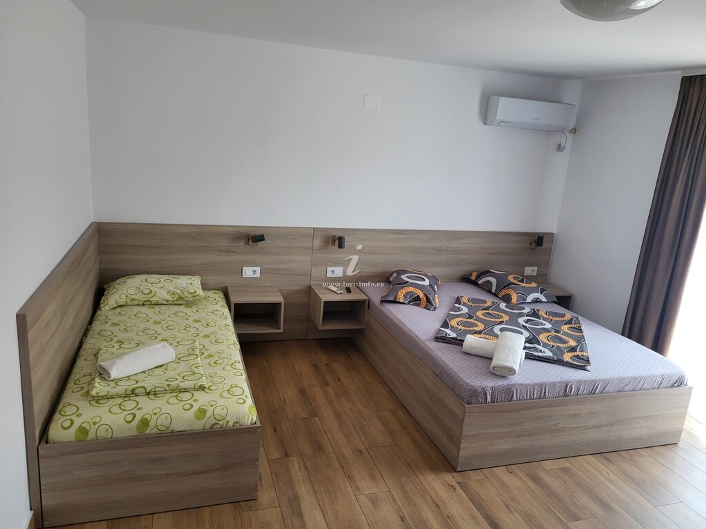 Camere de închiriat Florin