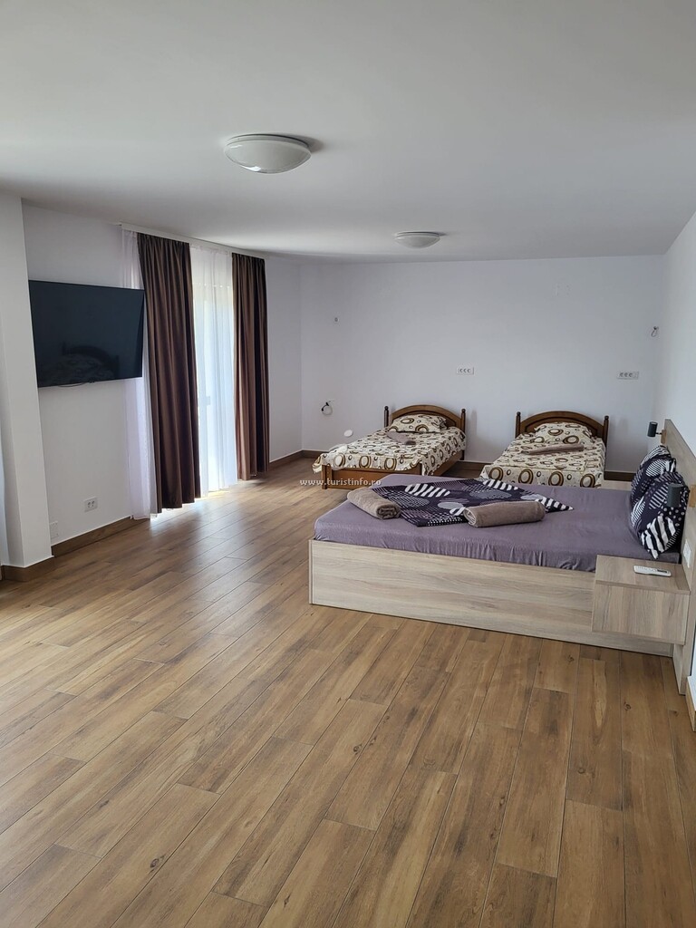 Camere de închiriat Florin