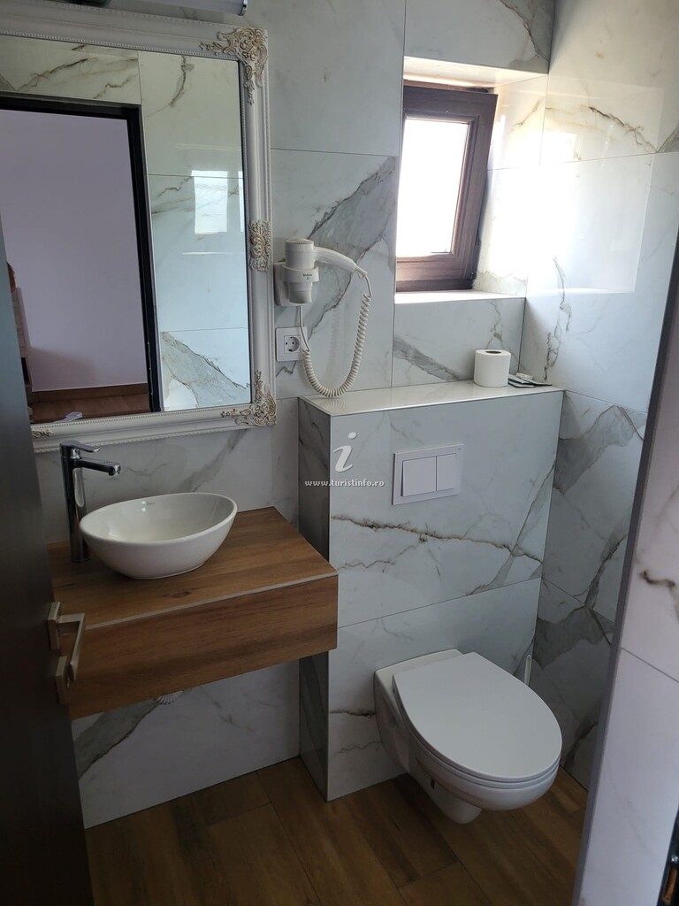 Camere de închiriat Florin