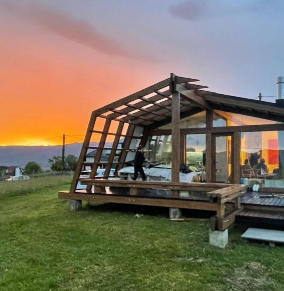 Casa de vacanță Maitreyi
