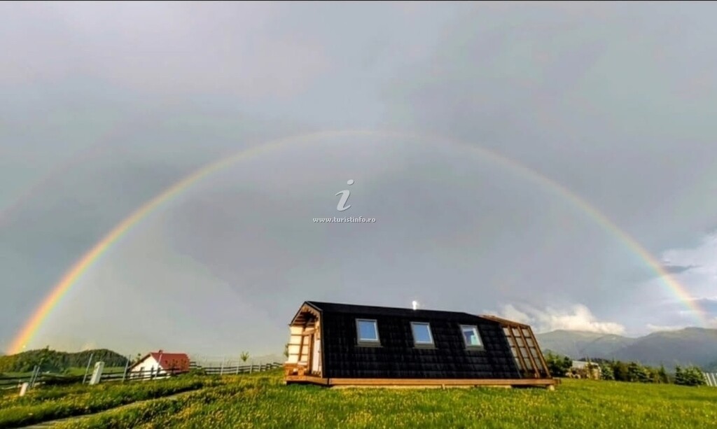 Casa de vacanță Maitreyi