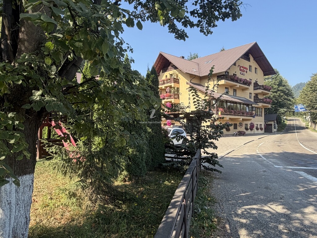 Pensiunea Vranis