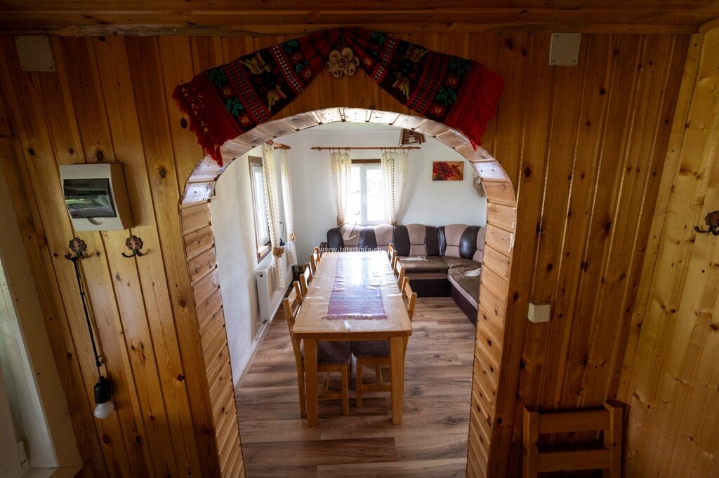 Casa din Deal-Apuseni
