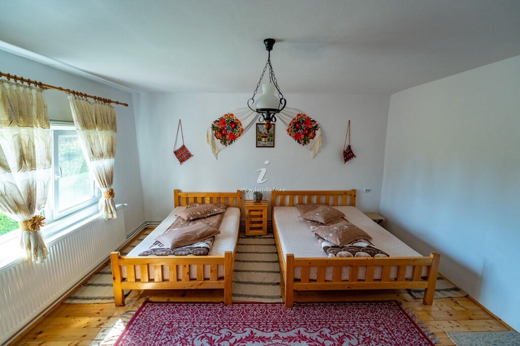 Casa din Deal-Apuseni