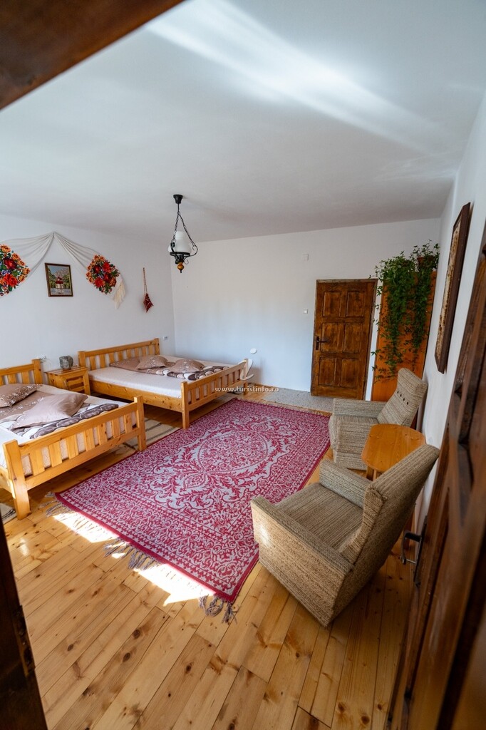 Casa din Deal-Apuseni