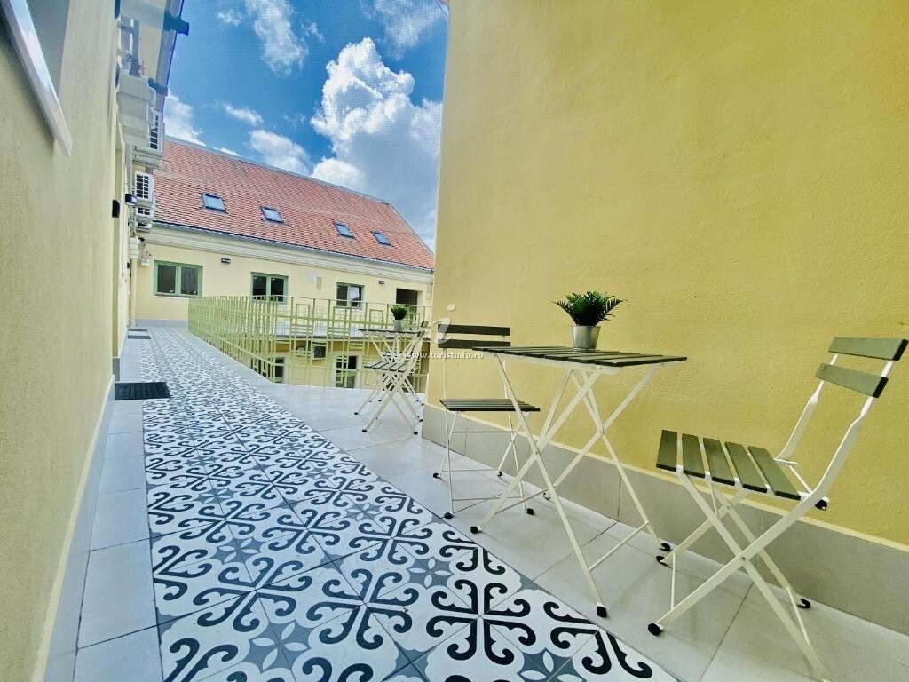 Hotel-Apartament Old Town Agoston Galgon