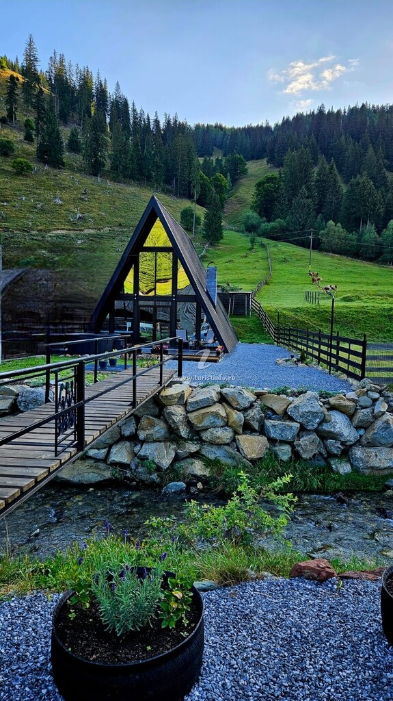 A-frame Chalet Emir