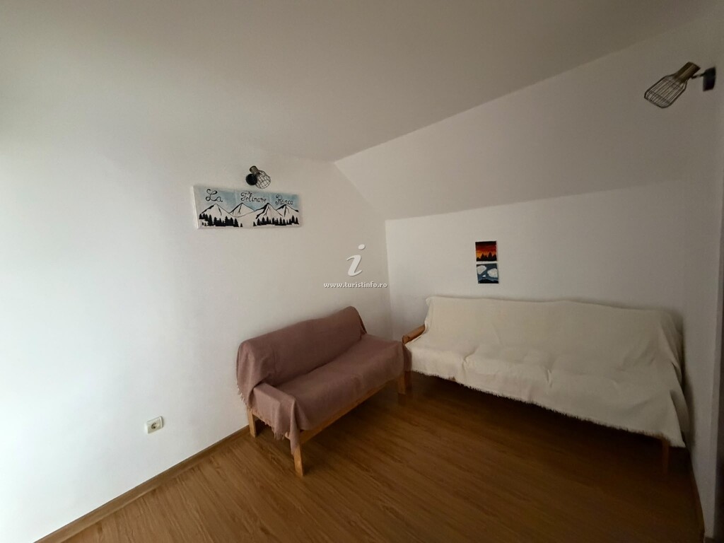 Pensiunea La Felinare