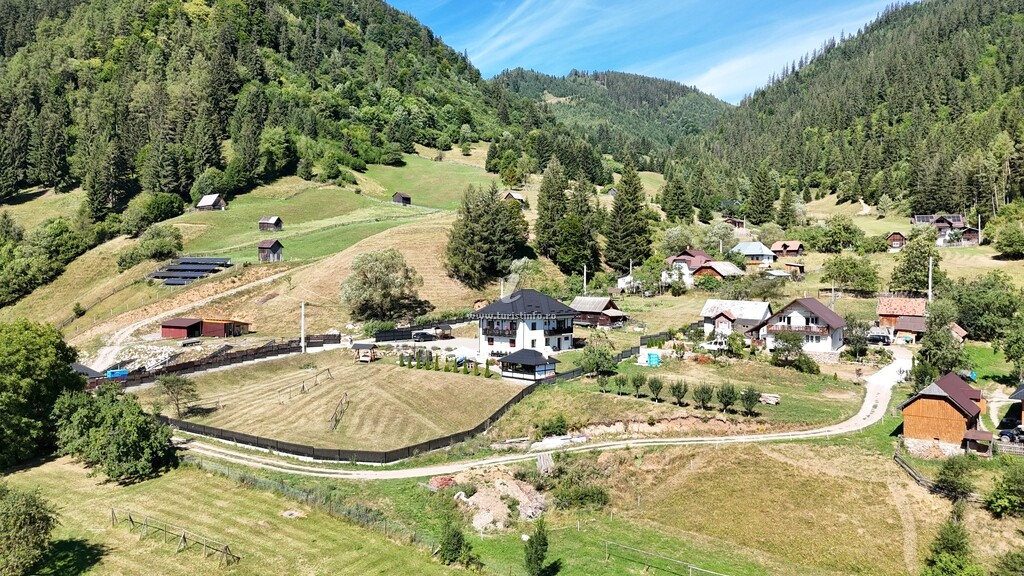 Pensiunea Colț de Rai