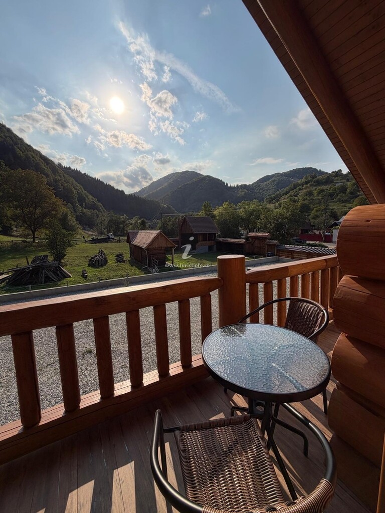 Cabana Chalet