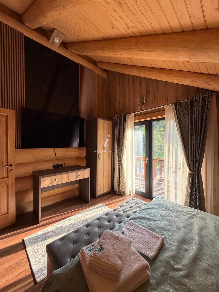Cabana Chalet