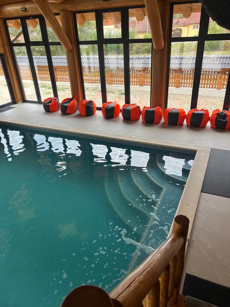 Cabana Chalet